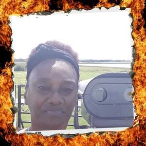 Meet your Posher, Carolyn